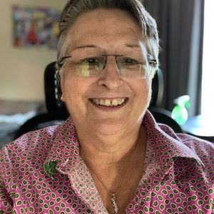 Meet your Posher, Denise